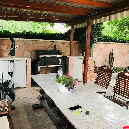 Homestay Pensionlien