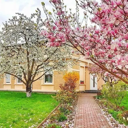 Homestay Pensionlien