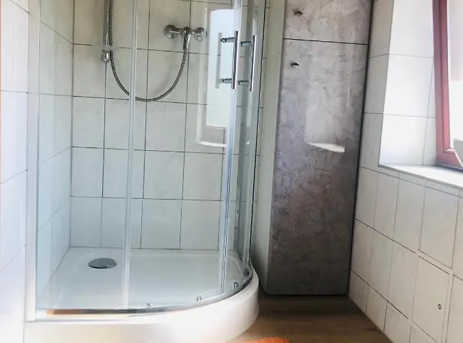 Rum i privatbostad Pensionlien Koethen (Anhalt)